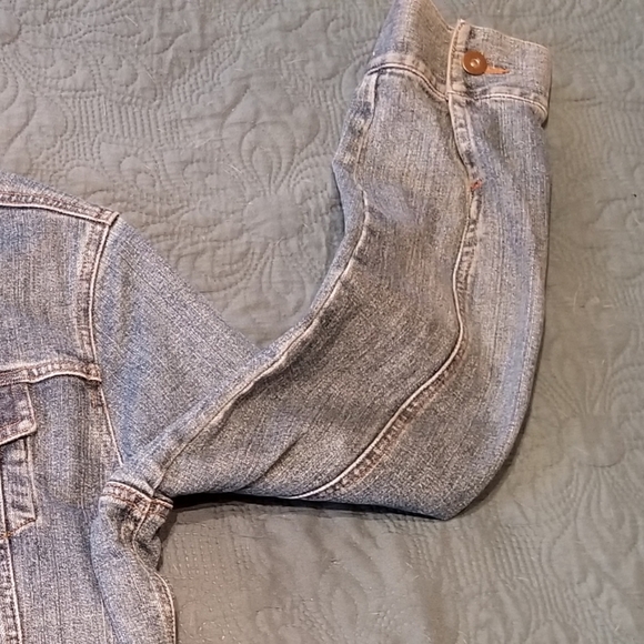 Women's Jean Jacket - Picture 4 of 4